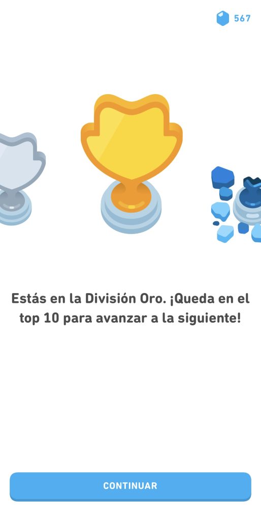 Duolingo utiliza "nudges" para encaminar al usuario de una forma sencilla y clara.